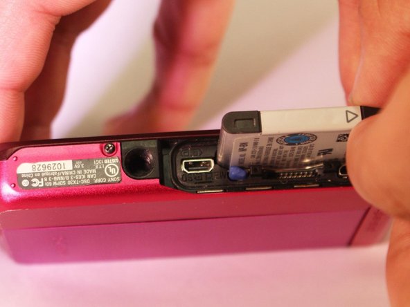 Sony Cyber-Shot DSC-TX30 Battery Cover Seal Replacement - iFixit
