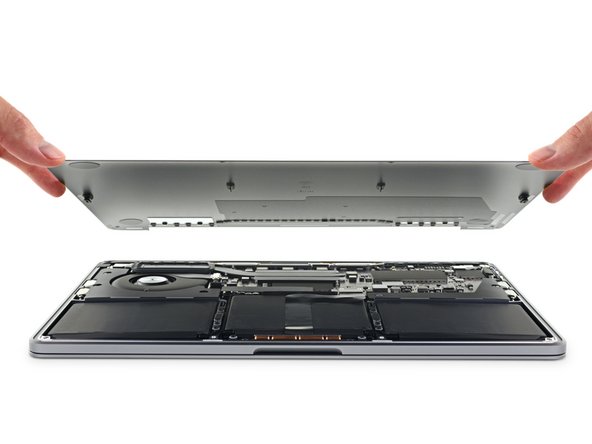 MacBook Pro 13インチ Two Thunderbolt Ports Late 2020 下部ケースの