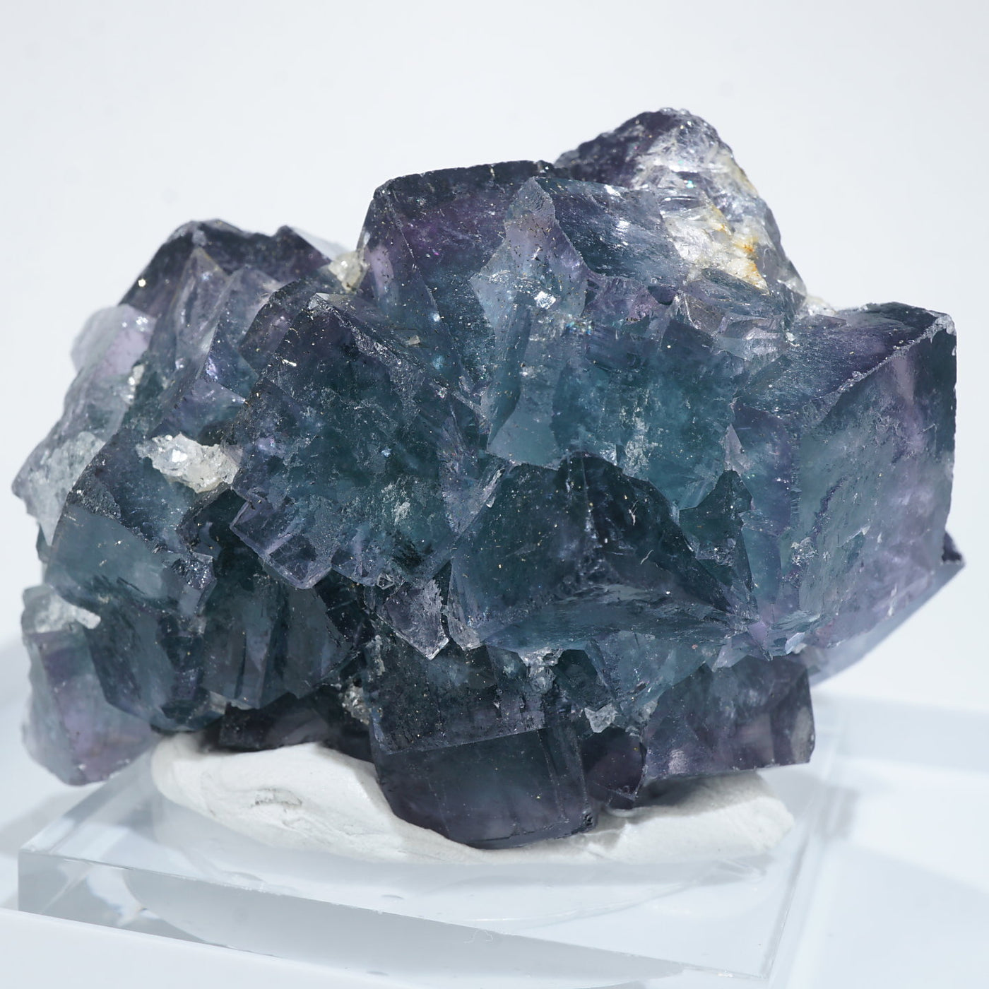 New Found》ナイジェリア Akwana産 フローライト・水晶 – 天然石