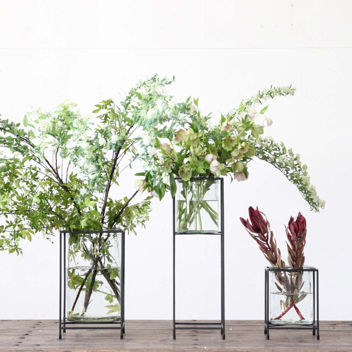 花瓶 アイアンベーススタンドフラワーベース Lサイズ – ハウジー
