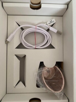 YA-MAN M18-YL Photo Plus Shiny Champagne Pink RF Facial Equipment