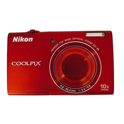 Nikon COOLPIX S6200 16.0MP Digital Camera 10x Zoom Red / Black
