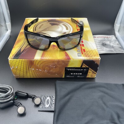 oakley thump 2 1gb T pain polished blk w Blk iridium lenses NEW | eBay