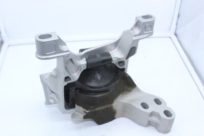 OEM RH Right Passenger Side Engine Mount Rubber No. 3 Mazda Cx5 3