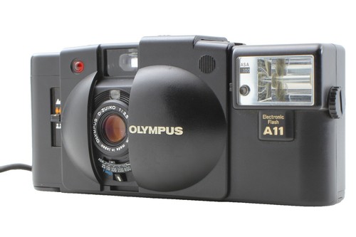 Olympus 35 DC 35mm Compact Film Camera F.Zuiko 40mm f1.7 Lens From