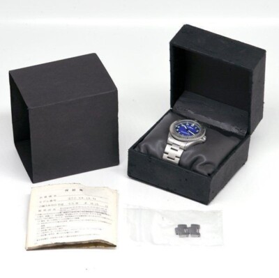 FORTIS Cosmonauts 610.22.158 Blue Dial Day Date Automatic Men's