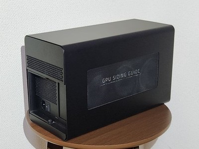 Razer Core X Chroma GPU Enclosure RC21-0143 ThunderBolt3 Graphic