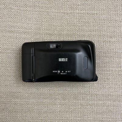 Kyocera Slim T Yashica T4 35mm Film Camera w/ Carl Zeiss T* Tessar