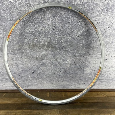Vintage Mavic Aksium Race 700c Road Bike Rim Alloy 20 Hole 20h