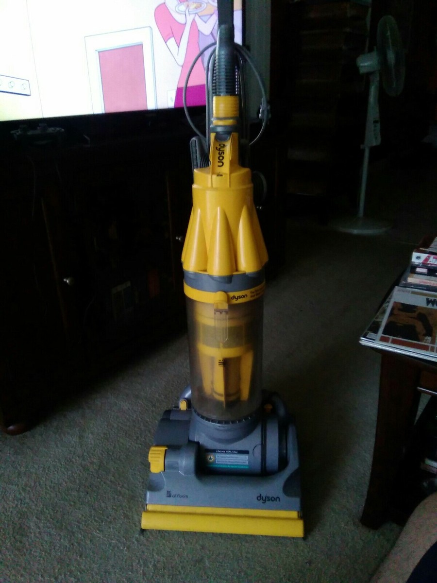 Dyson DC07 Standard Upright Vacuum Cleaner Yellow *NEEDS NEW