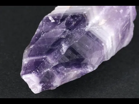 シェブロンアメジスト 原石 65g｜天然石 原石 通販のキラリ石