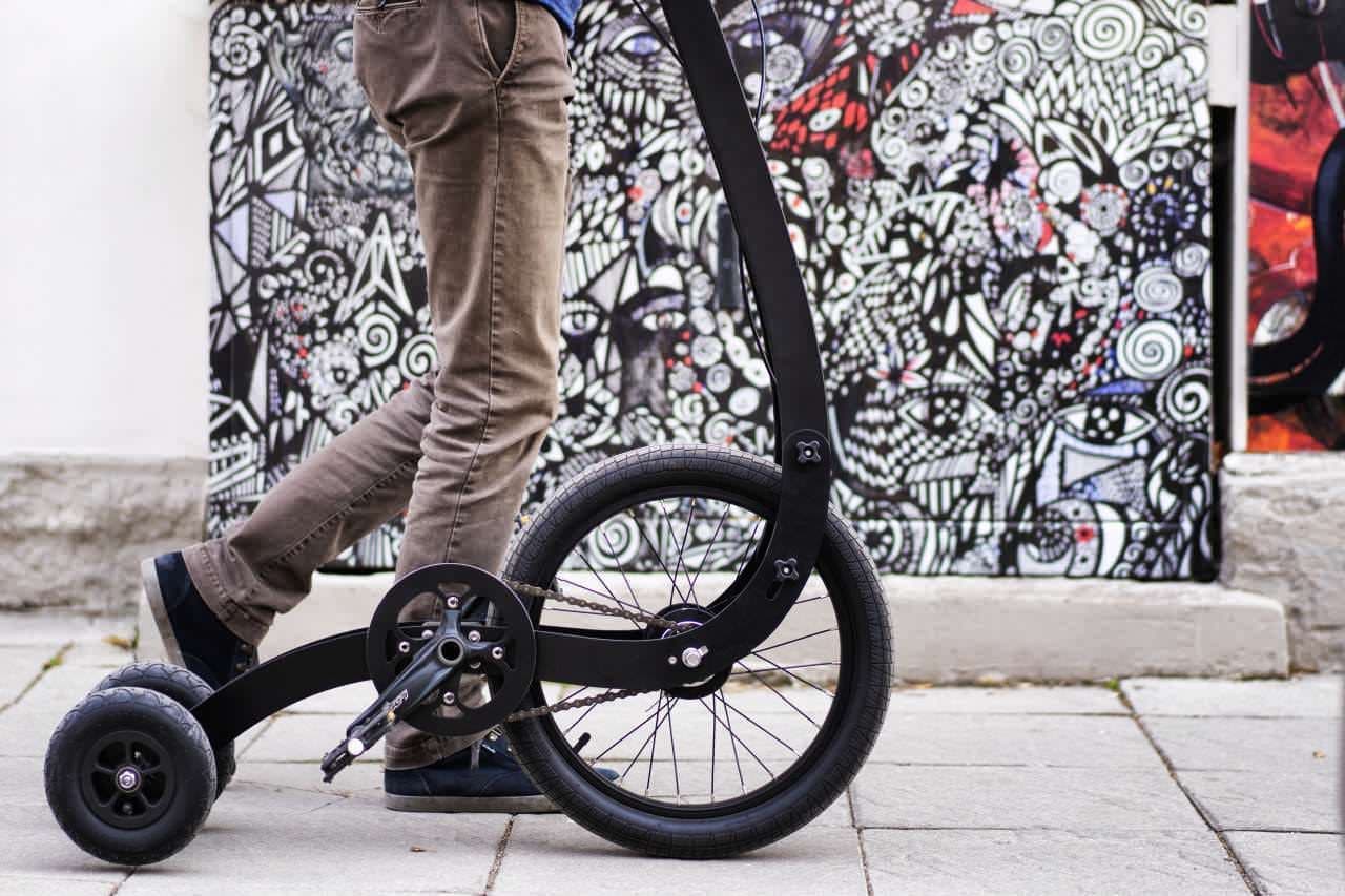 足で漕ぐセグウェイ「Halfbike」に最新型「Halfbike 3」登場 ― ついに