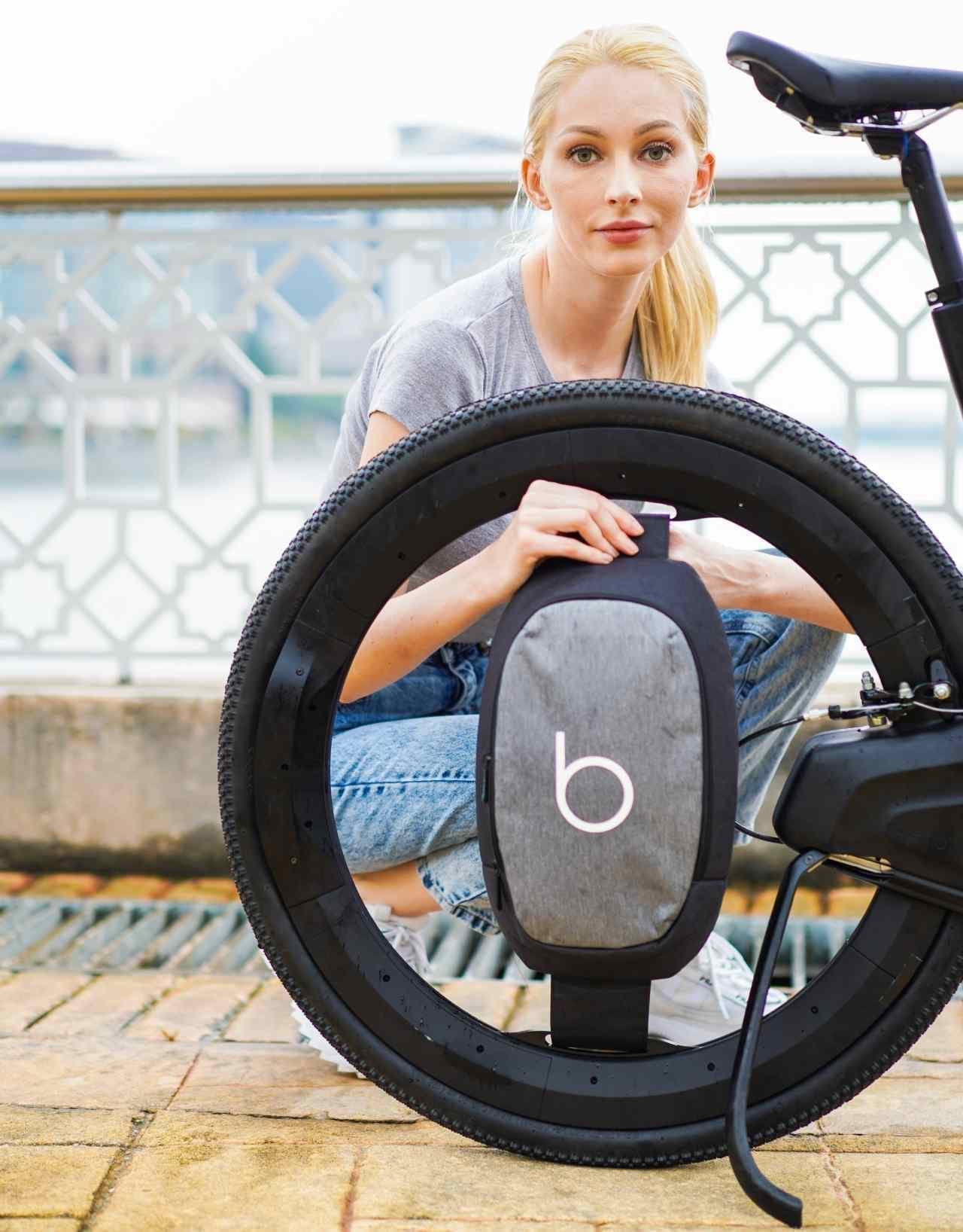 ホイール内には荷物を載せる ― スポークもハブも無いE-bike「Reevo