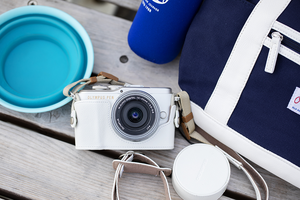 話題のミラーレス一眼カメラとともに、横浜の人気ドッグフレンドリー