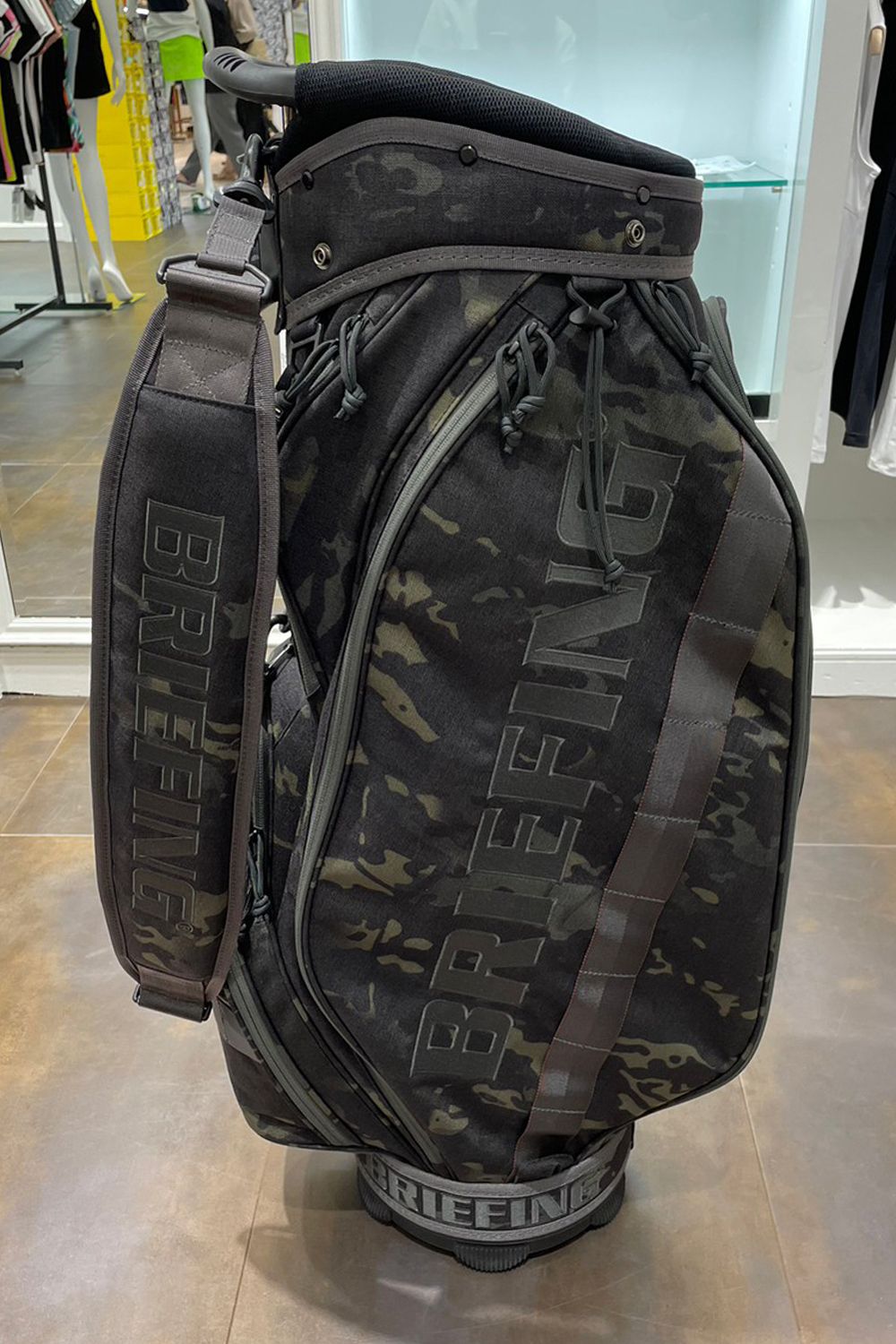 希少15分割】ブリーフィング CR-5 #01 カモ柄 ☆フード新品☆廃盤