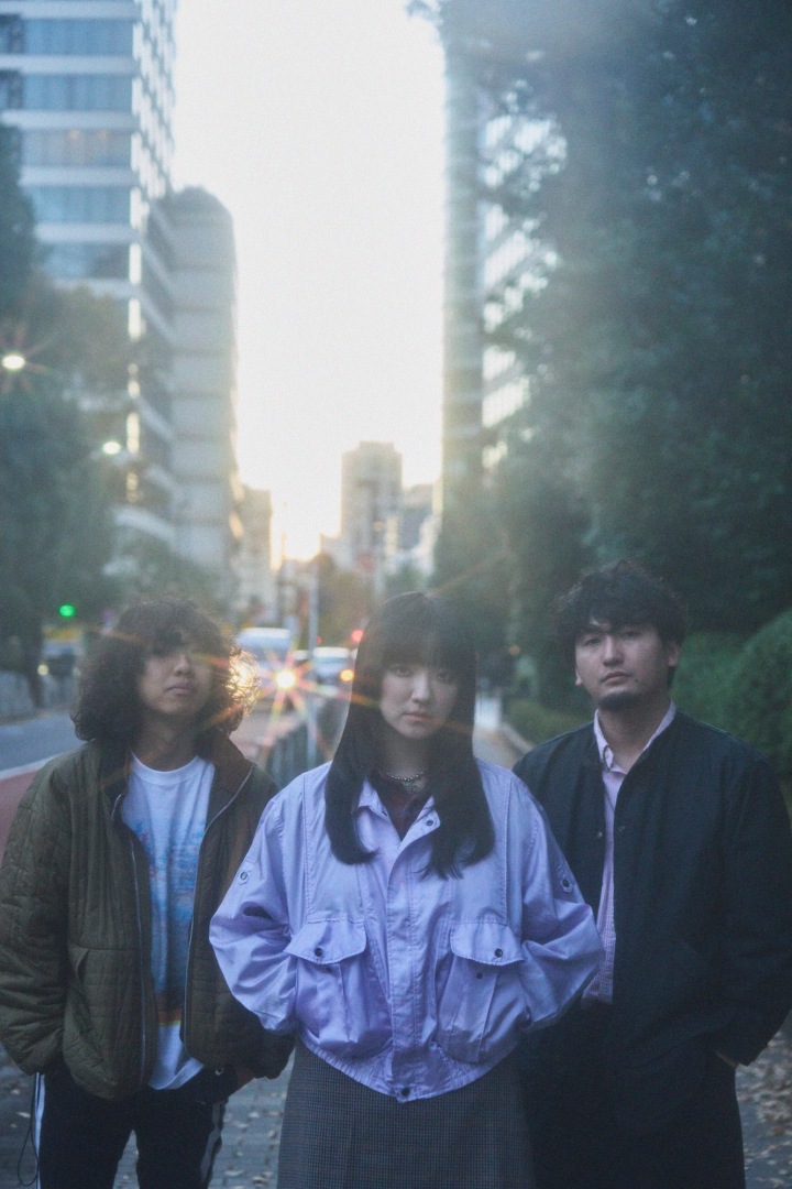 Laura day romanceが紡いだ二部作サード・アルバム『合歓る』──感情