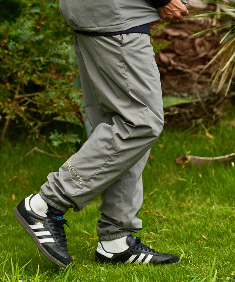 AOZORA ナイロンストレッチトレーニングパンツ (MENS)｜ファッション