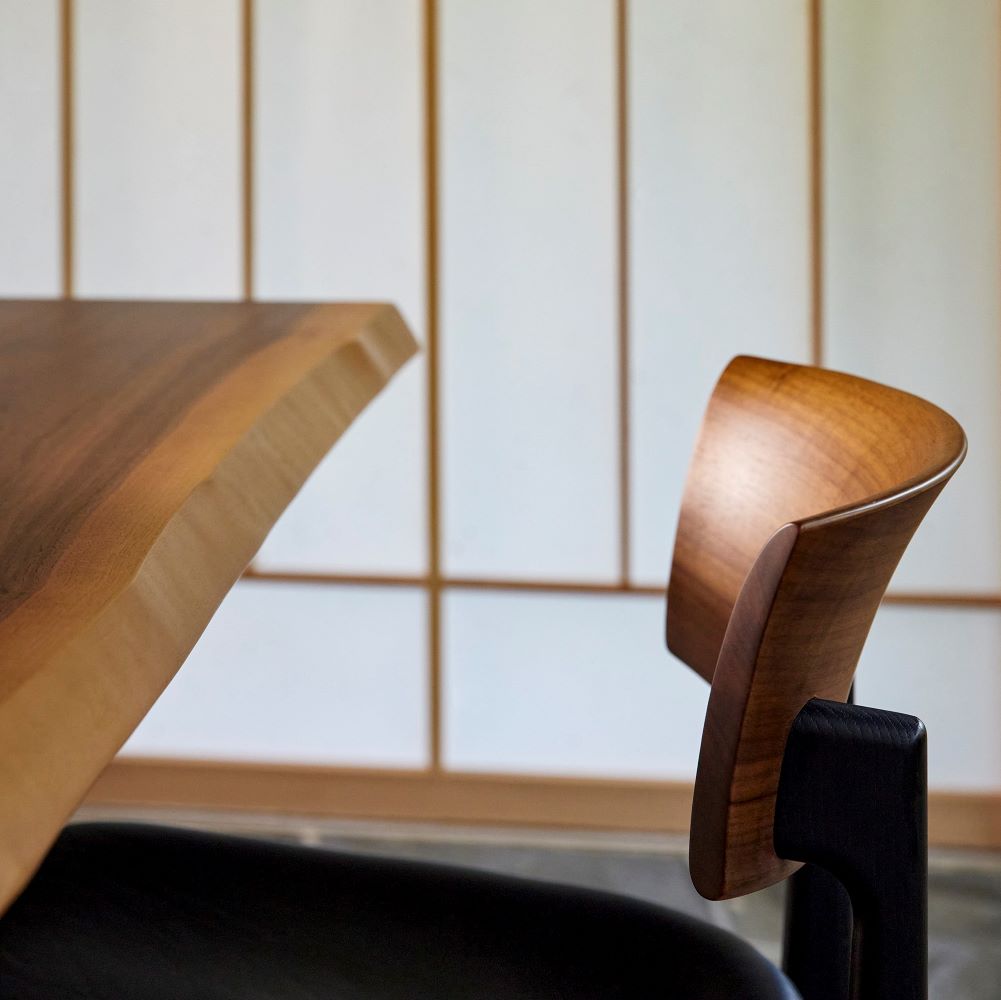 CHIC サイドチェア PDC01K(ウォールナット+オーク) – 柏木工株式会社