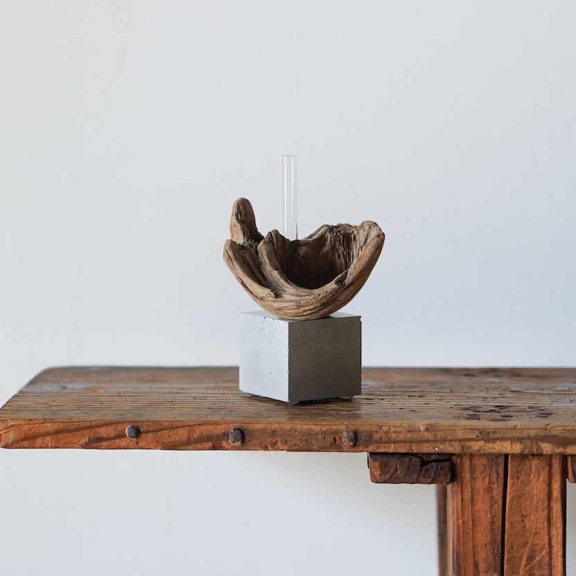 流木の一輪挿し《saisei》 – LILOCLE(リロクル)｜エシカルな暮らしと