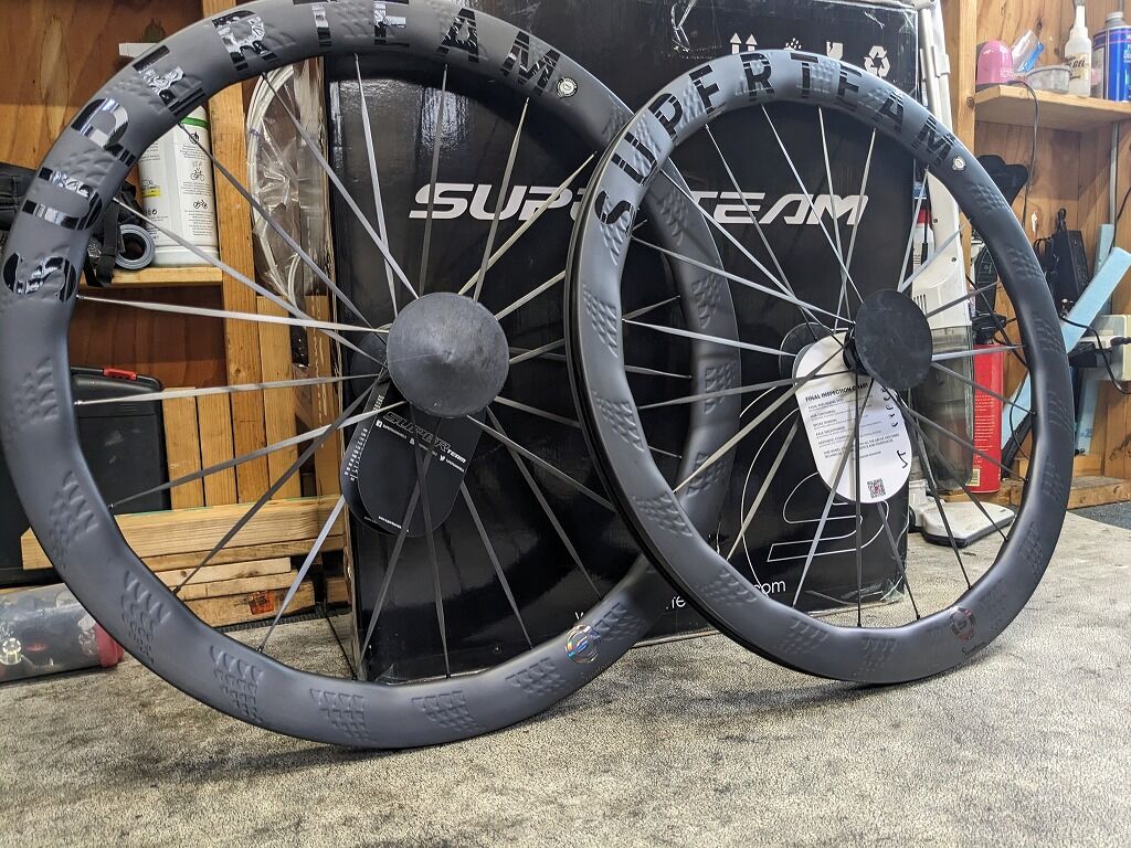 SUPERTEAM ALL CARBON ULTRA D28-50 DISC 2023 ～乗車前～ : えふえふ