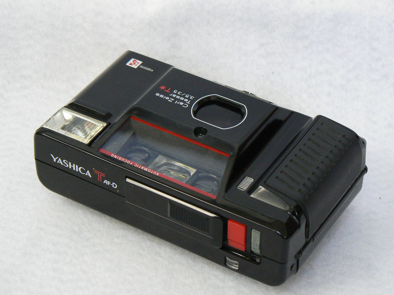 第62回目 ヤシカT AF-D : ポンコツとうさんの「カメラの写真」