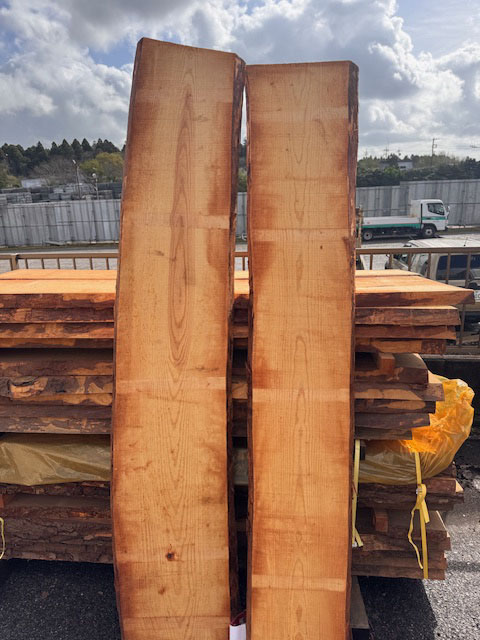 訳あり 激安最終赤字大処分 国産天然無垢 赤松アカマツ 杢 乾燥材