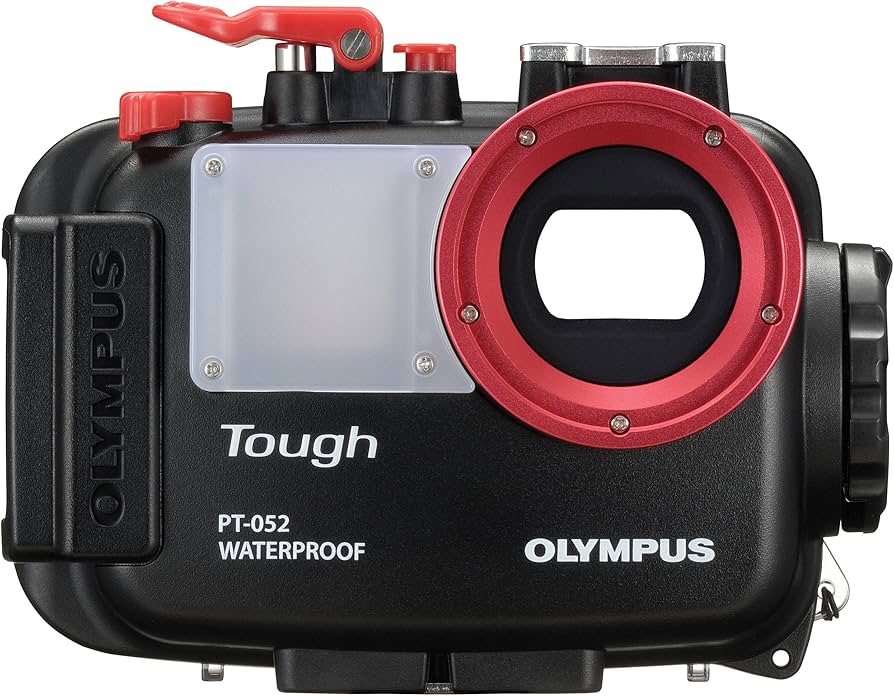 Amazon.com : Olympus PT-052 Underwater Housing for TG-820 Digital