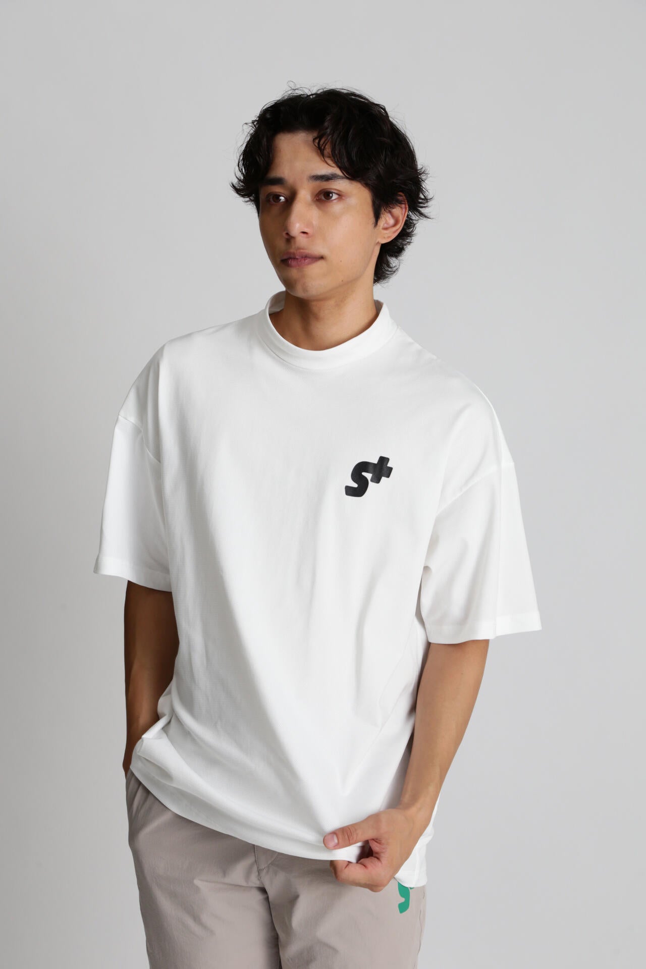 S＋(エスプラス)】モックネック シャツ | Awesome Golf（オーサム