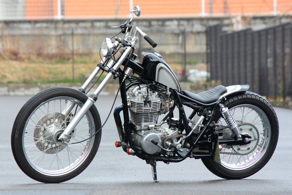 2%ER／2003 YAMAHA SR400／SR File.106 | モトタイムズ MOTO TIMES