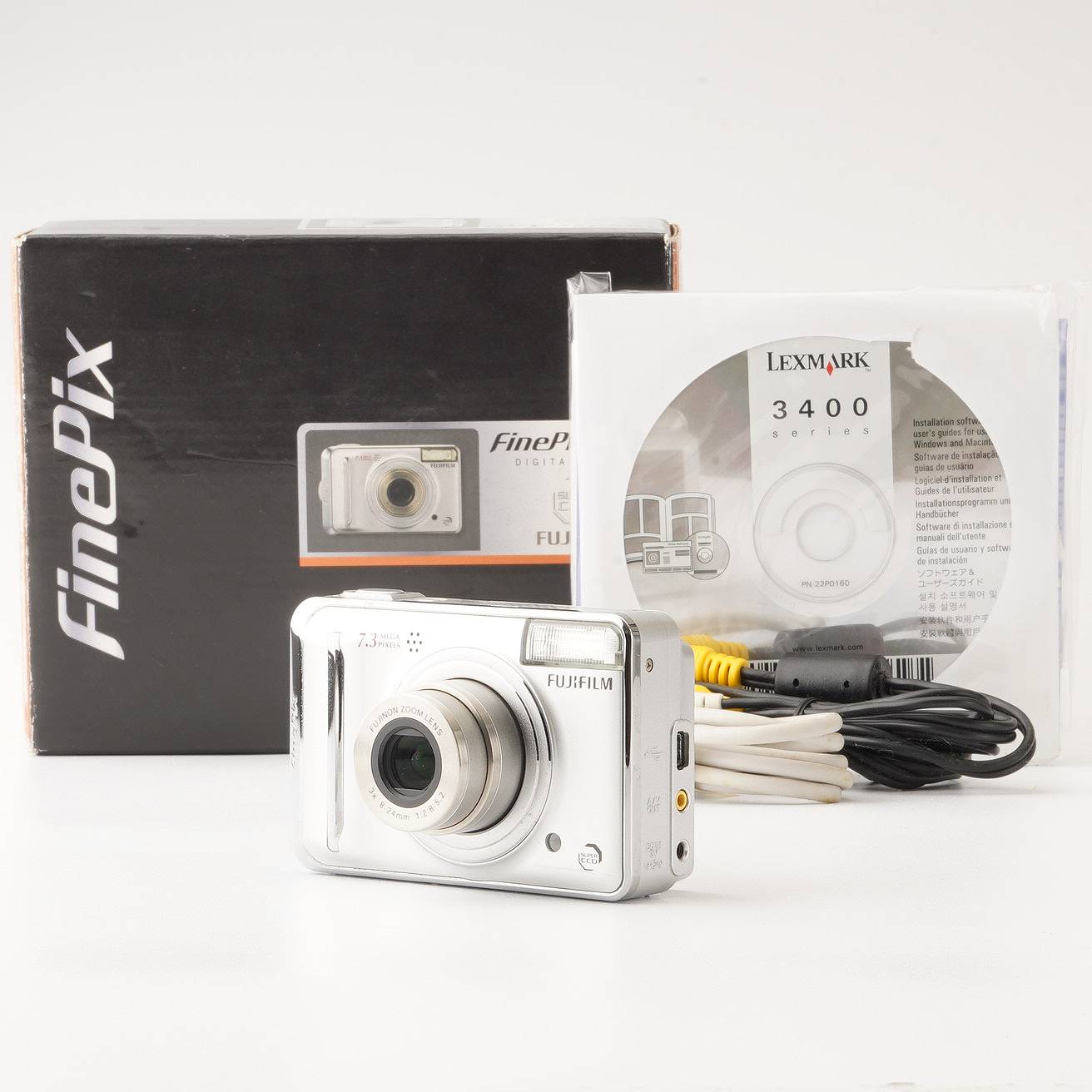 富士フィルム Fujifilm FINEPIX A700 / FUJINON ZOOM LENS 3x 8-24mm