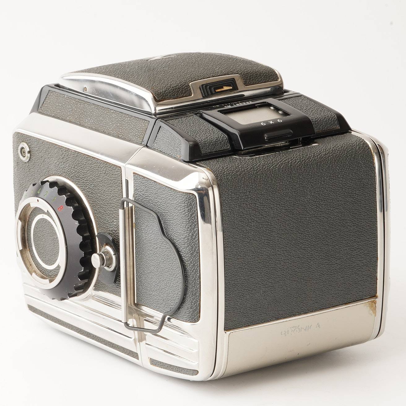 ゼンザブロニカ Zenza Bronica S2 後期モデル / Nikon Nikkor-P 75mm