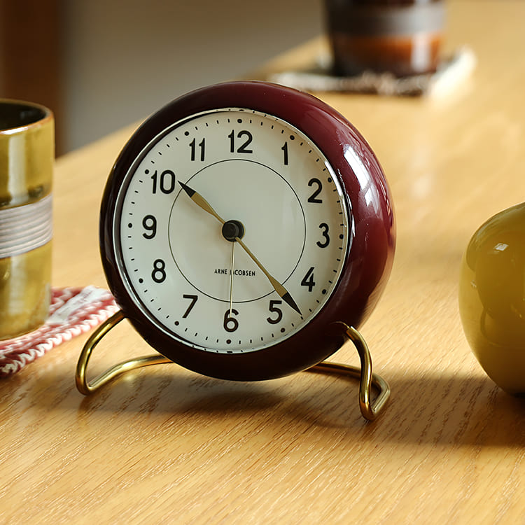 ARNE JACOBSEN（アルネ ヤコブセン） STATION（ステーション