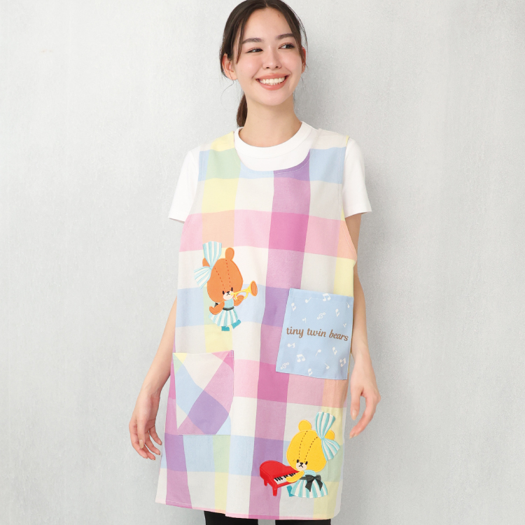 エプロン 保育士 キャラクター ルルロロ 刺繍 クマ くま チェック