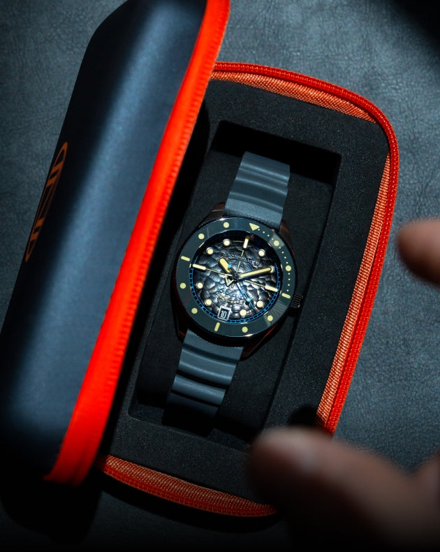 Mist Grey | Challenger Automatic – Spinnaker Watches