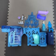 maa2525*随時値下げ中様専用】 エルサ アナと雪の女王 重ねるお城