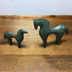 親子馬 平松宏春 金工芸 置物 - メルカリ