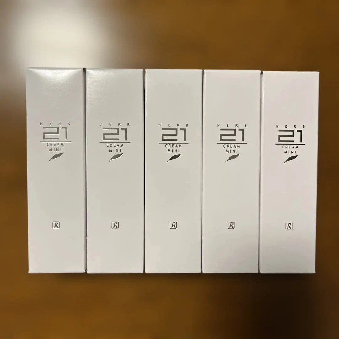 2026年最新】21クリーム ロイヤル化粧品の人気アイテム - メルカリ