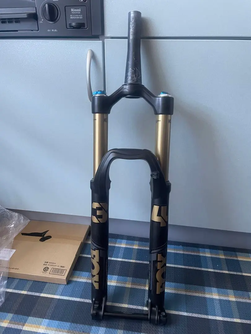 2026年最新】fox フロントフォークの人気アイテム - メルカリ