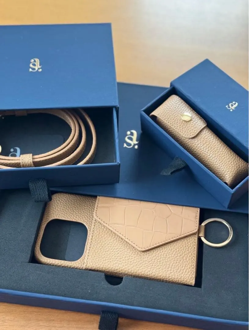 2026年最新】しーちゃん iphoneケースの人気アイテム - メルカリ