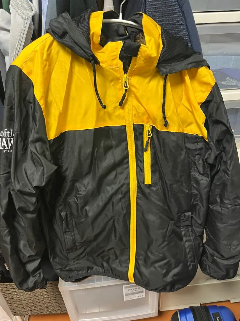 2026年最新】ソフトバンク ウインドブレーカーの人気アイテム - メルカリ