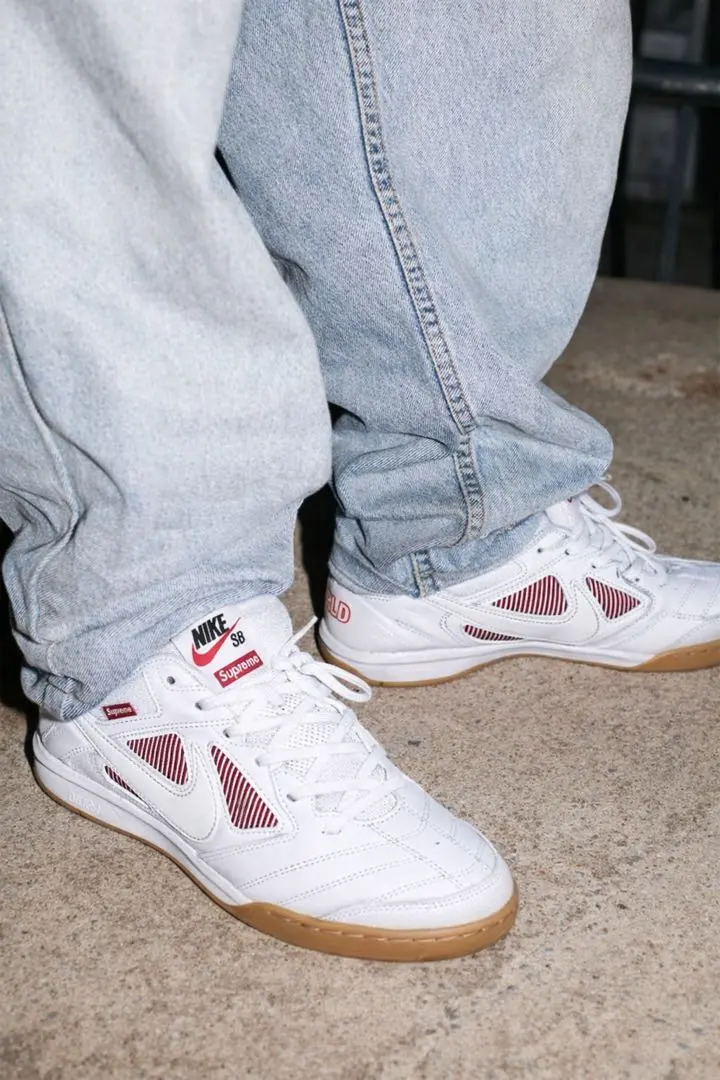 2026年最新】supreme nike sb gato qsの人気アイテム - メルカリ