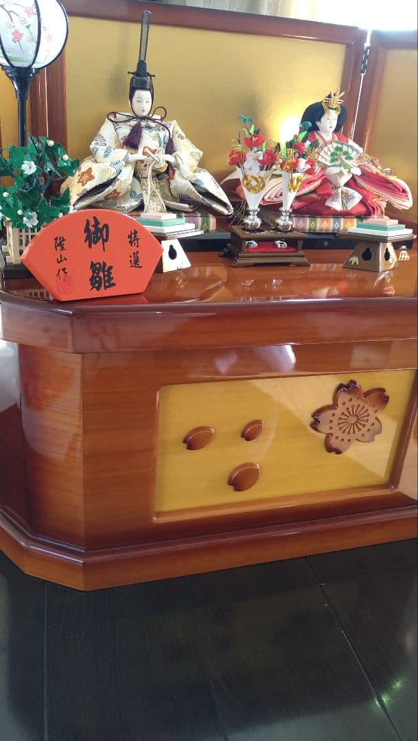 特選 雛人形 隆山作　コンパクト 楽天市場】雛人形 コンパクト おしゃれ 親王飾り 隆山作 h243-fz