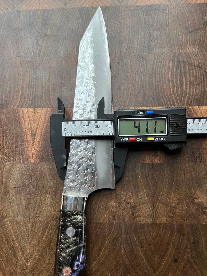 黒崎 優 閃光 鋭 ハイス SG2 鎚目 牛刀 包丁 180mm 黒アクリル柄