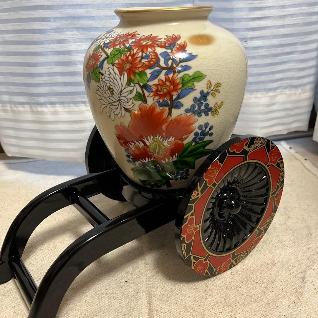 九谷焼花瓶 御所車スタンド付き - メルカリ