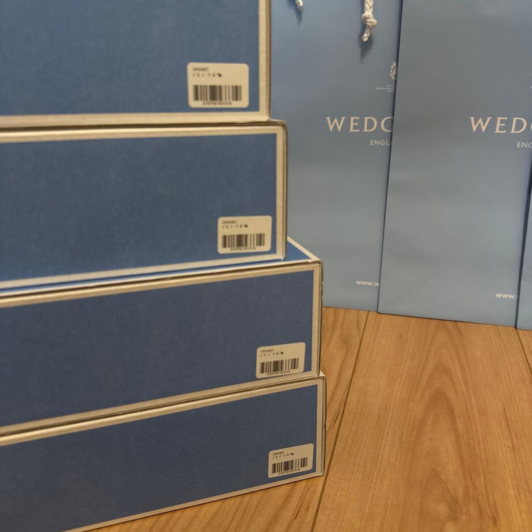WEDGWOOD ジオユニーク プレート 4枚セット 新品 箱 紙袋つき - メルカリ