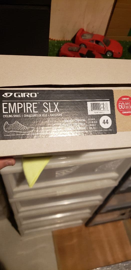 ス*ド様 GIRO GIRO/ジロ】SYNTAX MIPS AF（アジアンフィット） Matte Dark Cherry Towers