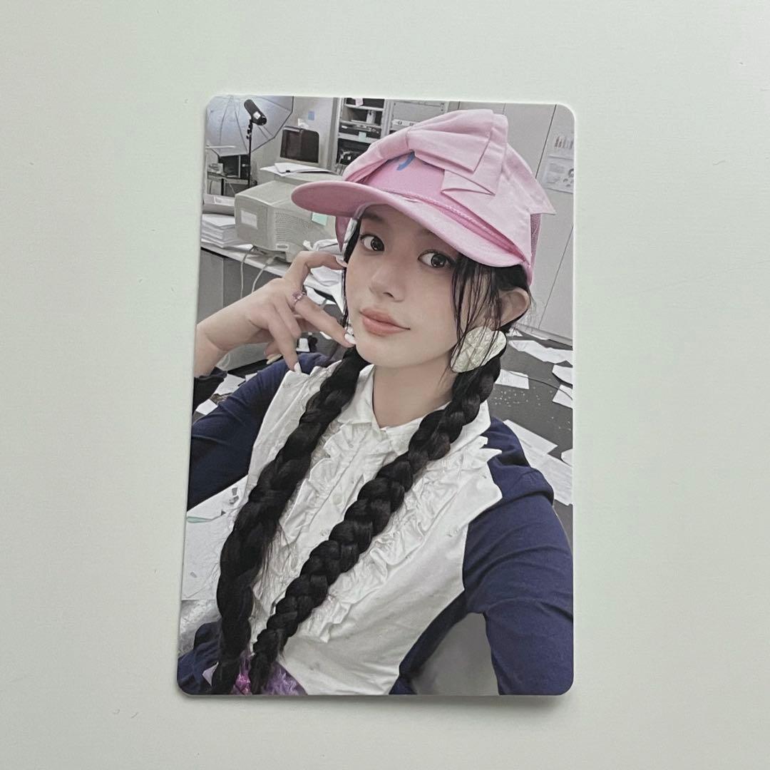 ILLIT ミンジュ トレカ NOT CUTE ANYMORE - メルカリ