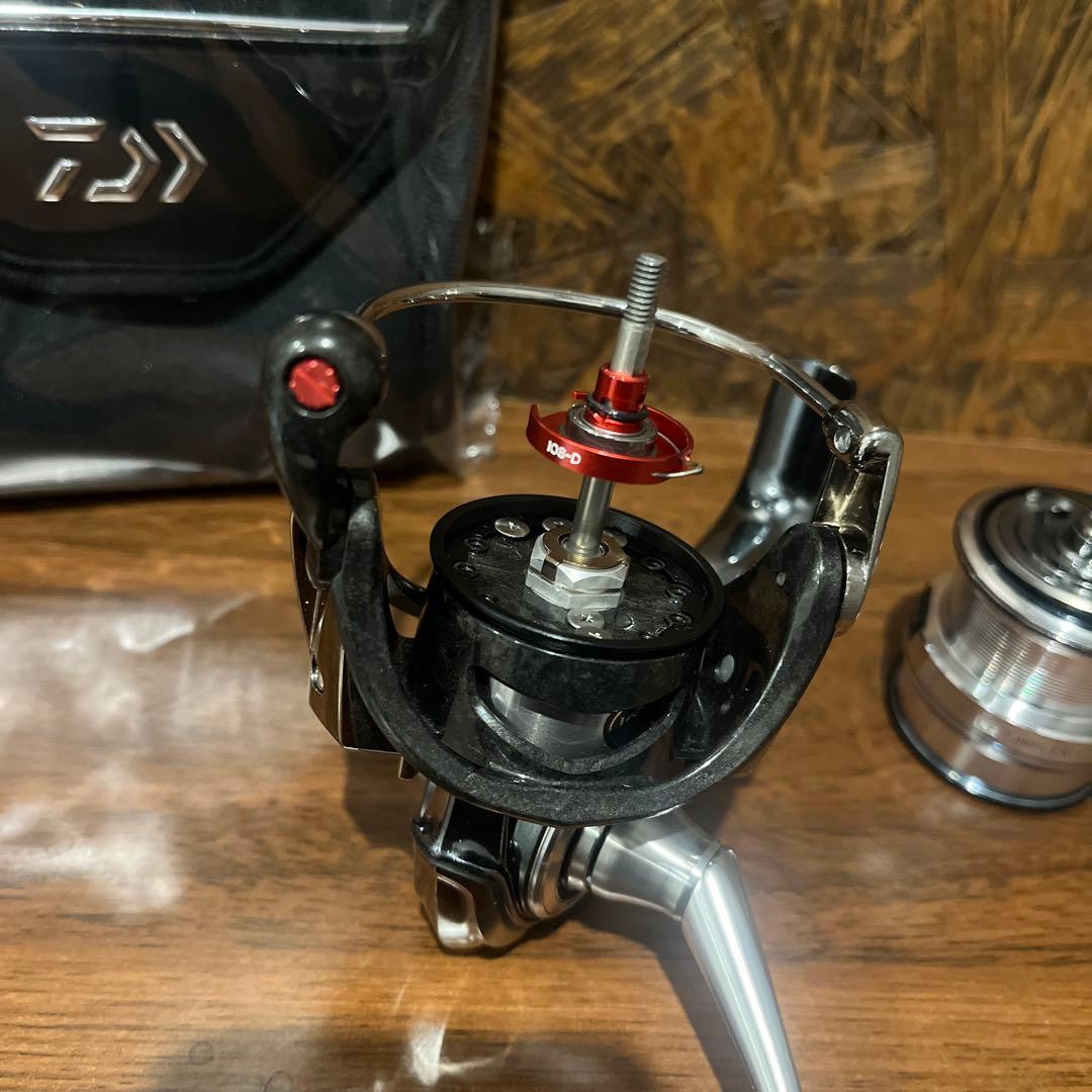 〇カスタムフルチューン〇美品 18イグジストLT 2500CXHダイワ - メルカリ