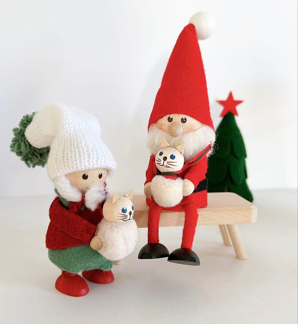 ノルディカニッセ ネコを抱えたサンタ&ネコを抱えた女の子 楽天市場】【送料無料】 ネコを抱えたサンタ ノルディカニッセ ニッセ