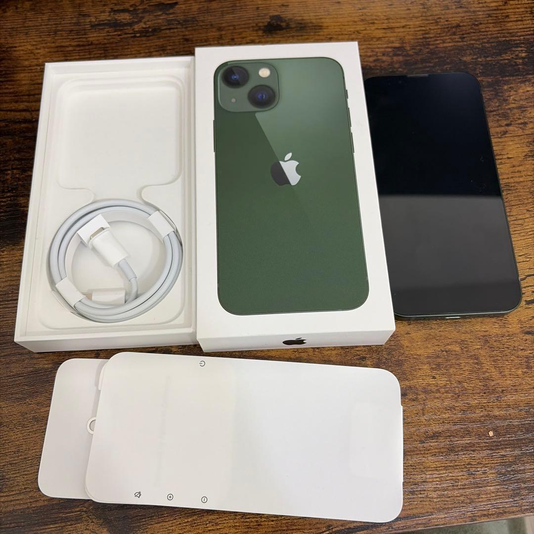 Apple iPhone 13 ミッドナイトグリーン 本体 - メルカリ